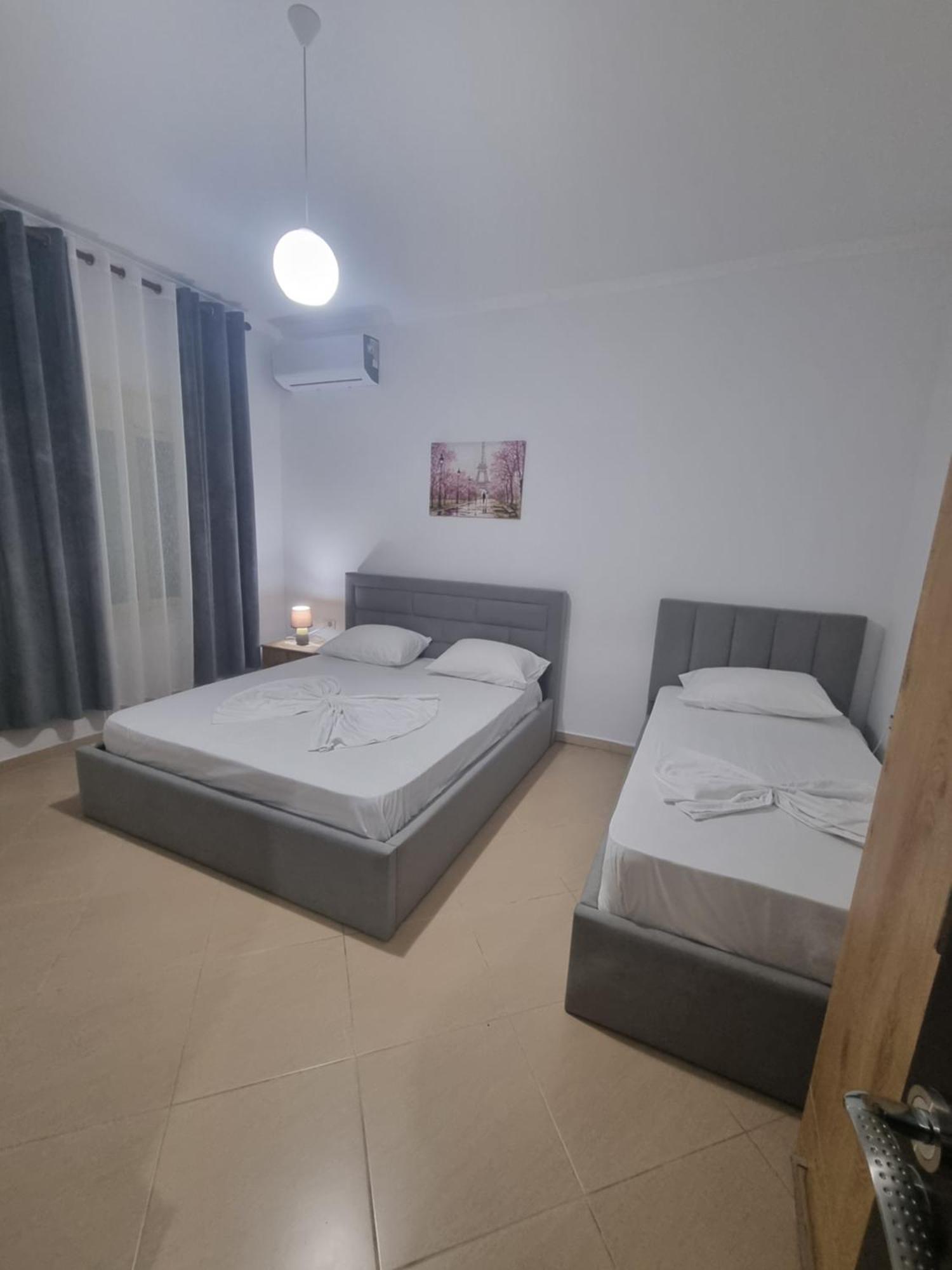 Vila Megi-Rent Room Vlorë Rum bild