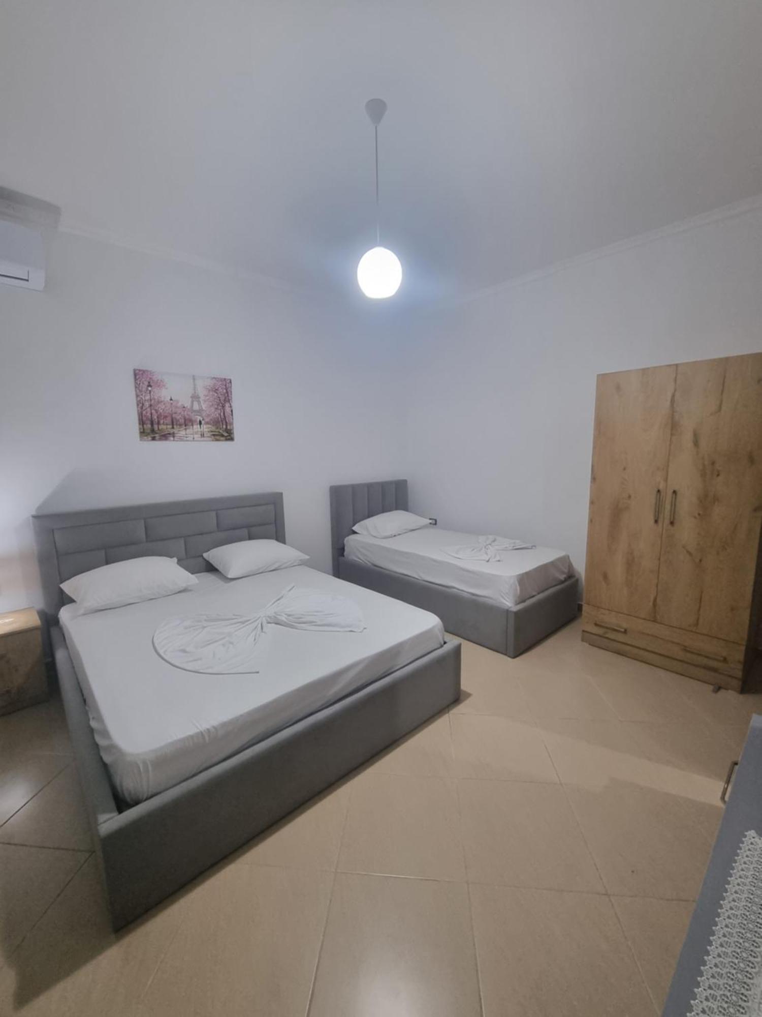 Vila Megi-Rent Room Vlorë Rum bild