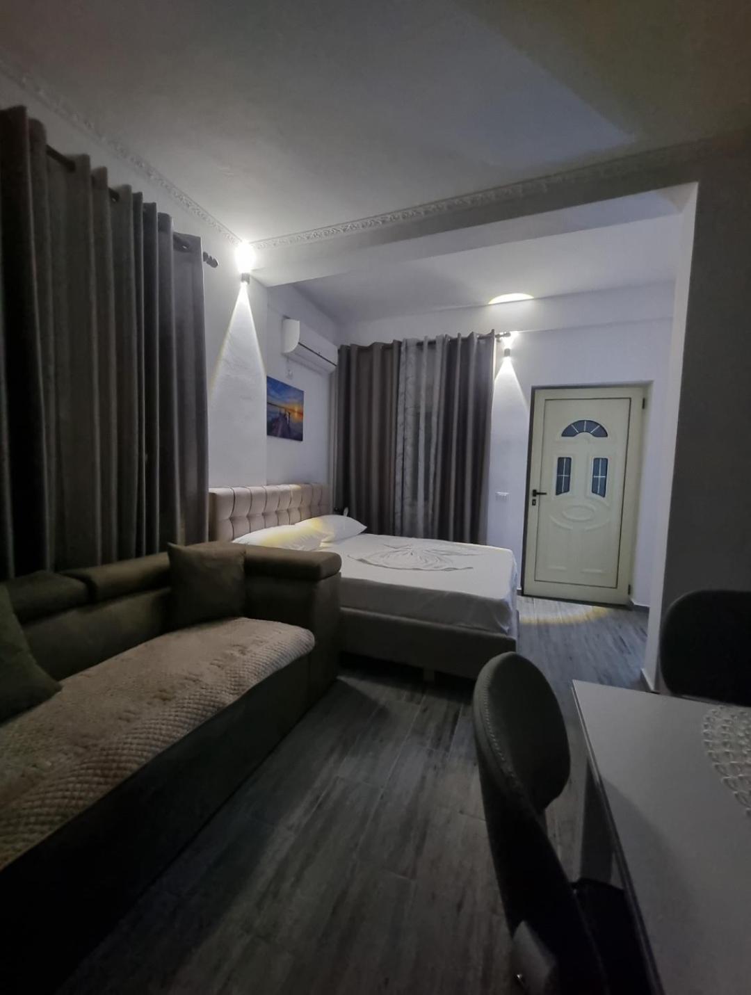 Vila Megi-Rent Room Vlorë Rum bild