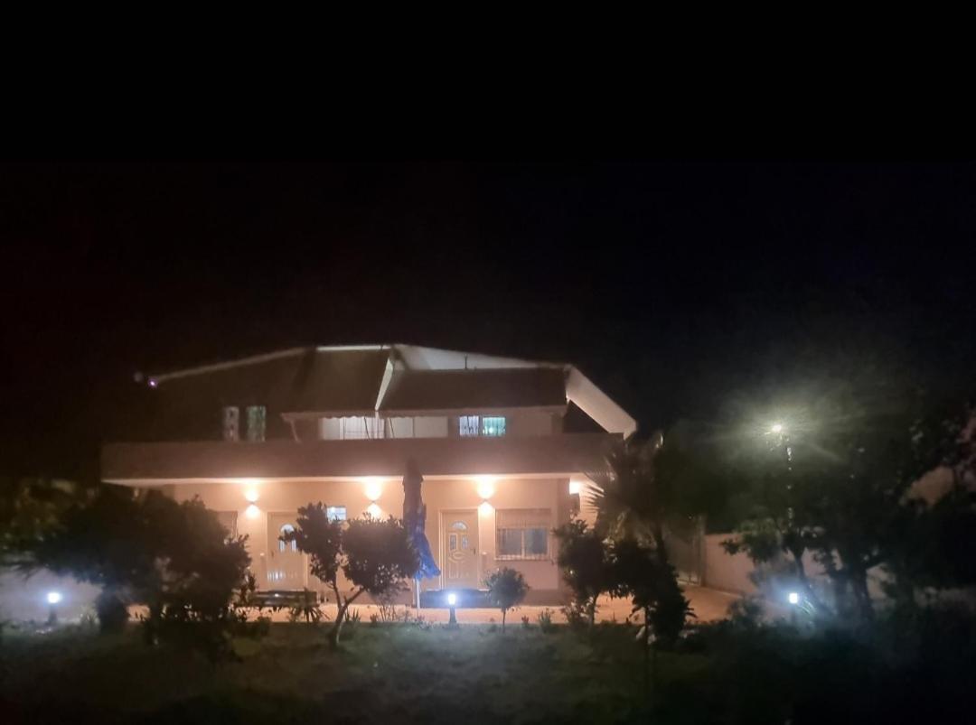 Vila Megi-Rent Room Vlorë Exteriör bild